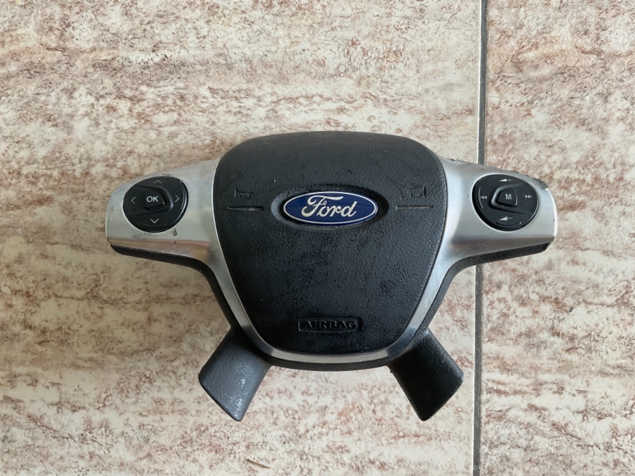 Ford Focus 2012 2013 2014 Left Driver Steering Wheel Airbag SRS OEM 34088827A